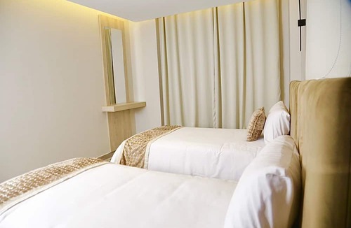 New Cairo Hotel | Golden House
