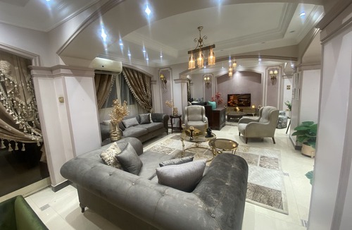 Zamalek Apartment | Cozy 2-bedroom apartment in brilliant Zamalek with WiFi, AC
