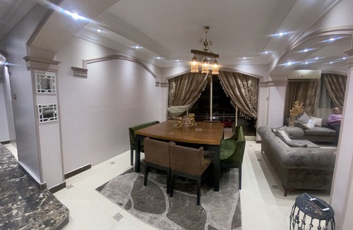 Zamalek Apartment | Cozy 2-bedroom apartment in brilliant Zamalek with WiFi, AC