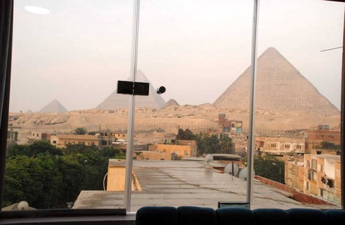 Al Haram House | sultan pyramids view