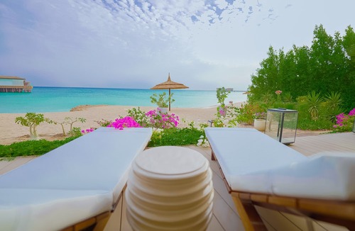 Corniche Road-Dahar Hotel | Tawila Island Resort