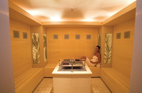 Luxor Resort | Hilton Luxor Resort & Spa