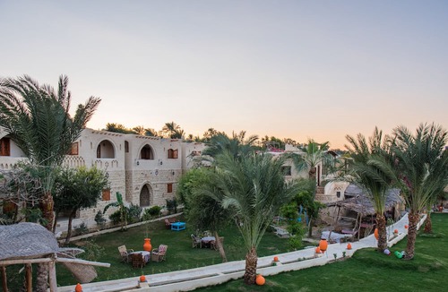 Tunis Village House | Zad Elmosafer Guest House