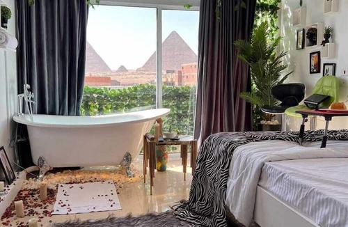 Al Haram Apartment | Pharaoh pyramids view