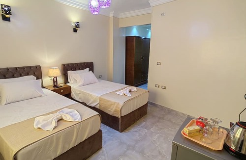 Kafrat al Jabal Apartment | Gem Overlooking Guest House
