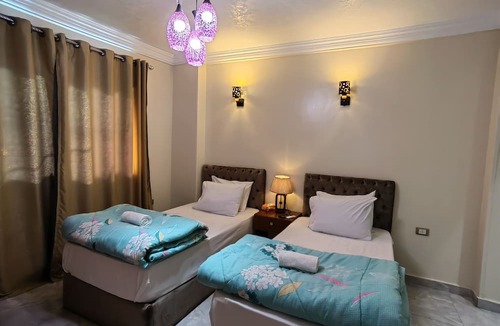 Kafrat al Jabal Apartment | Gem Overlooking Guest House