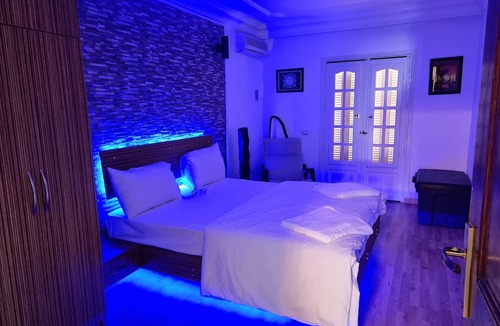 Al-Basatin Apartment | Amazing Nile View & Pyramids