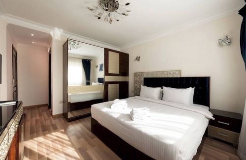 Al Duqqi Apartment | VESTA - Luxury APT - 3BR - Mohandessin (II)