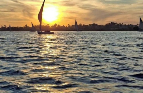 Luxor RV Rental | Luxury Glamping Tents