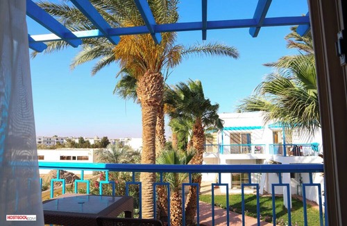 Village Road Apartment | Hostgool Beach Chalets Mirage Bay Resort & aqua park