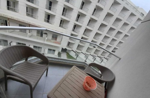 Al Mamsha El Seyahi Apartment | SMG Travel