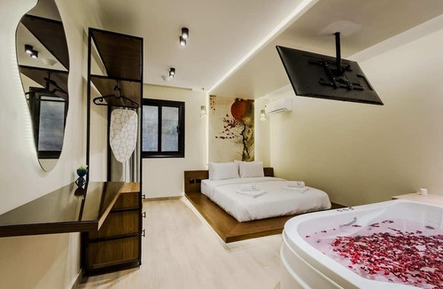 Heliopolis Apartment | Xuru Stays I Heliopolis 3 - 5 Min to Airport