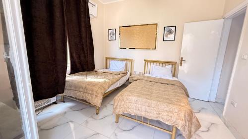 Downtown Cairo Apartment | Nest Home - Downtown Cairo - 2BR Private Apartment with balcony