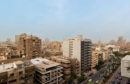 Al Duqqi Apartment | Elite stay 3 BEDRoOMS DOWTOWN Elpatal