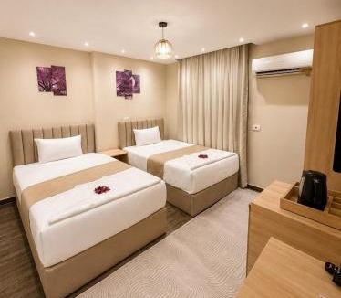 Al Haram Hotel | Talia Palace pyramids view