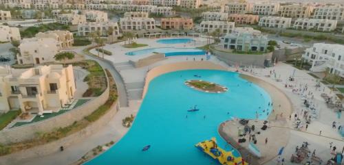 Makadi Bay Apartment | Stylish Makadi Heights 2BR Chalet Lagoon-front