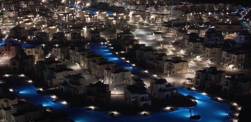 Makadi Bay Apartment | Stylish Makadi Heights 2BR Chalet Lagoon-front