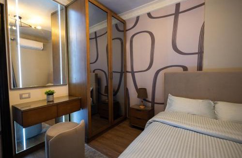 Heliopolis Apartment | Modern & Large 3 Bedrooms Condo 10 Minutes from Airport