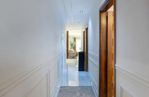 Al Duqqi Apartment | NEW HoUSE 3 BEDROOMS DOWTOWN ELMOHANDSEEN