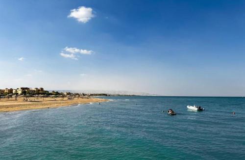 Ain Sokhna Apartment | Beachside Chalet Steps from Einbay Beach