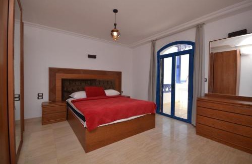 Sahl Hasheeh Apartment | Luxury 4 Bedroom Villa for Rent in Amaros
