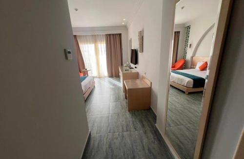 Marina El Alamein Bed & Breakfast | Hotel Room Laplaya Marina Northcoast