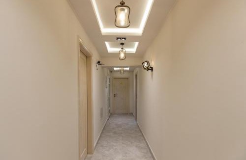 Kafrat al Jabal Hotel | Premium Pyramids BoutiQue With Rooftop Access