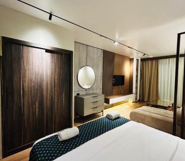 Sidi Abd El-Rahman Ski Chalet | Lagoon access cabin