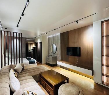 Sidi Abd El-Rahman Ski Chalet | Lagoon access cabin
