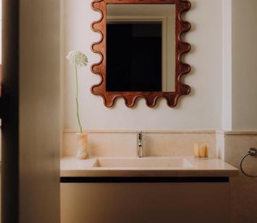 Zamalek Hotel | Longchamps l Zamalek l Boutique Hotel with Breakfast