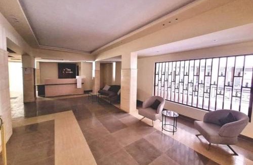 Al Mamsha El Seyahi Apartment | Studio Apartment with Pool View in Alhambra Avenue South
