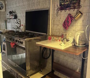 As-Sayidah Zaynab Apartment | Cozy Downtown Stay