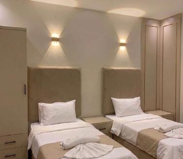 Qasr an-Nil Hotel | Aura Downtown Suites