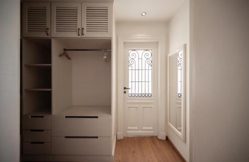 New Cairo Apartment | The White Pent !