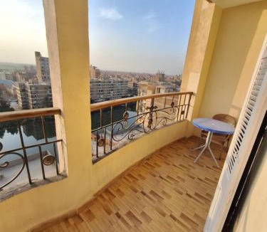 Shibin al Kawm Apartment | شقة مفروشة ترى البحر