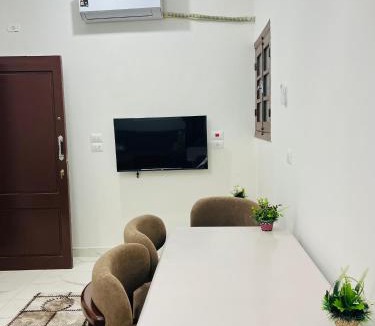 Luxor Apartment | Valley Crown