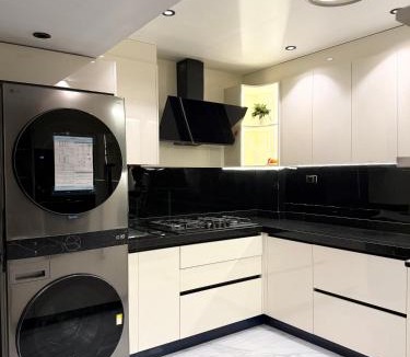 Shubra al Khaymah Apartment | Have a stay with your family in this stylish place