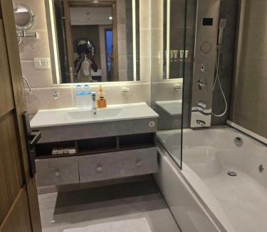 Luxor Governorate Hotel | Dahabia Adam Travel