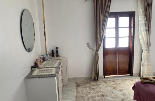 Luxor Apartment | Tot house