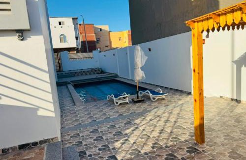 Village Road Apartment | Azura Nest