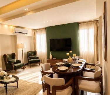 Al Duqqi Apartment | Amazing 3BR centrally located Apt in Mohandessin