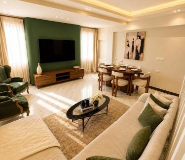 Al Duqqi Apartment | Amazing 3BR centrally located Apt in Mohandessin