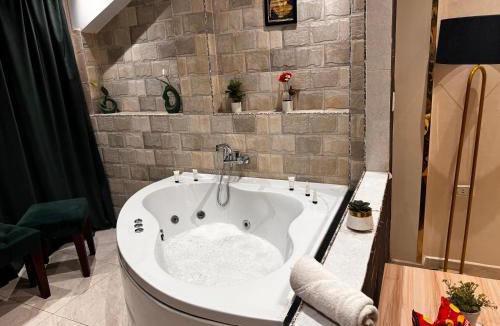 Al Haram Hotel | Pyramids Majesty Hotel&Spa