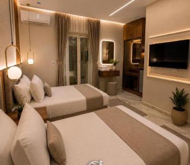 Qasr an-Nil Hotel | TUT Cairo Hotel Talaat Harb