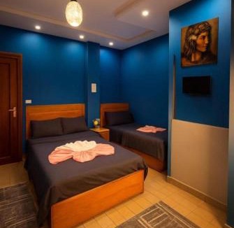 Al Haram Hotel | House of Pharaohs pyramids view