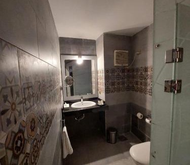 El Minya Hotel | Nefertiti Hotel