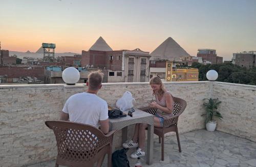Kafrat al Jabal Hotel | Dahab pyramids view