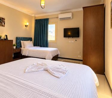 Al Haram Hotel | Dar kemet pyramids hotel