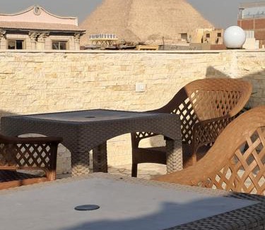 Kafrat al Jabal Hotel | Dahab pyramids view