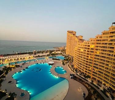 Ras Sudar Apartment | أهرمات بورتو السخنه عائلات فقط